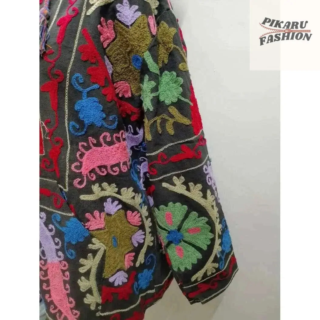 Boho Multicolor Embroidered Wool Hoodie – Handmade Kashmiri Style