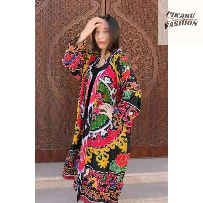 Bohemian Suzani Embroidered Kimono - PIKARU FASHION