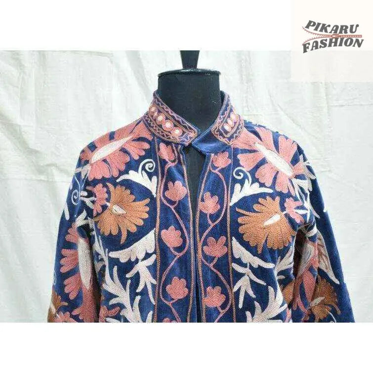 Kashmiri Hand-Embroidered Wool Jacket – Navy & Rose Floral