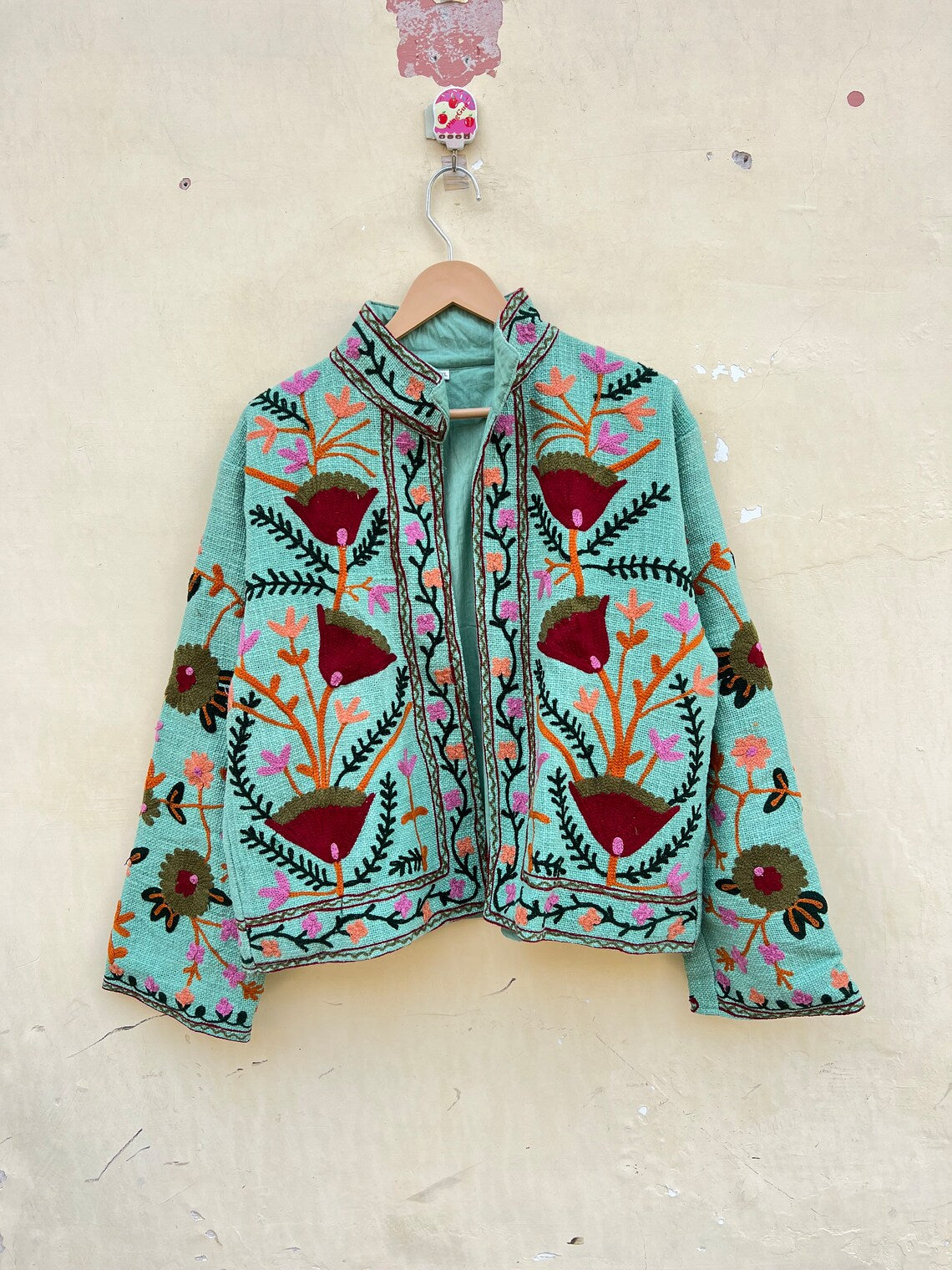 Handmade Suzani Embroidery Jacket, Winter Wear Jacket Coat, Womens Coat, Suzani Short Jacket, TNT Fabric Suzani Jacket, Robe, Gift For Her