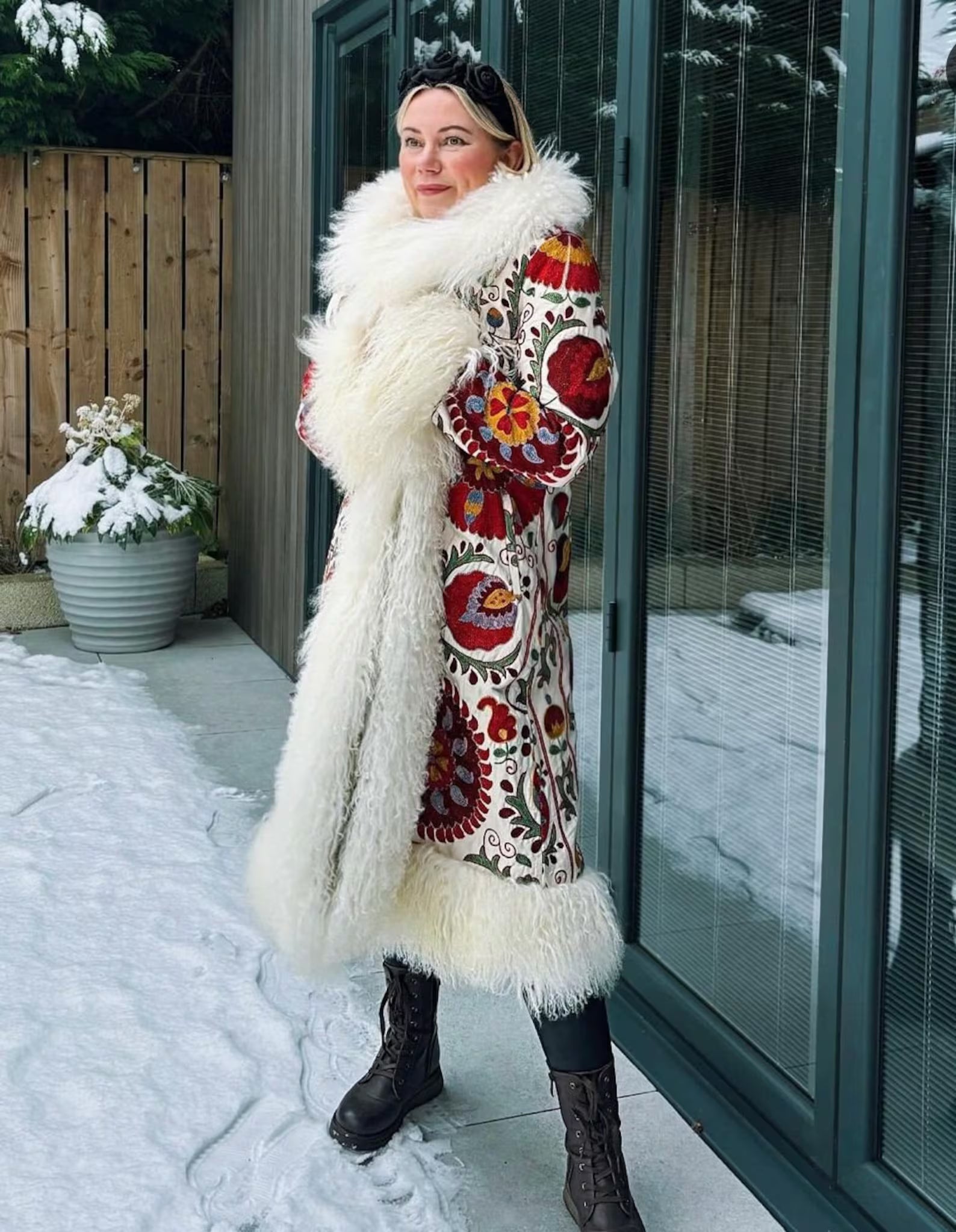 Handmade Suzani Shearling Coat - PIKARU FASHION